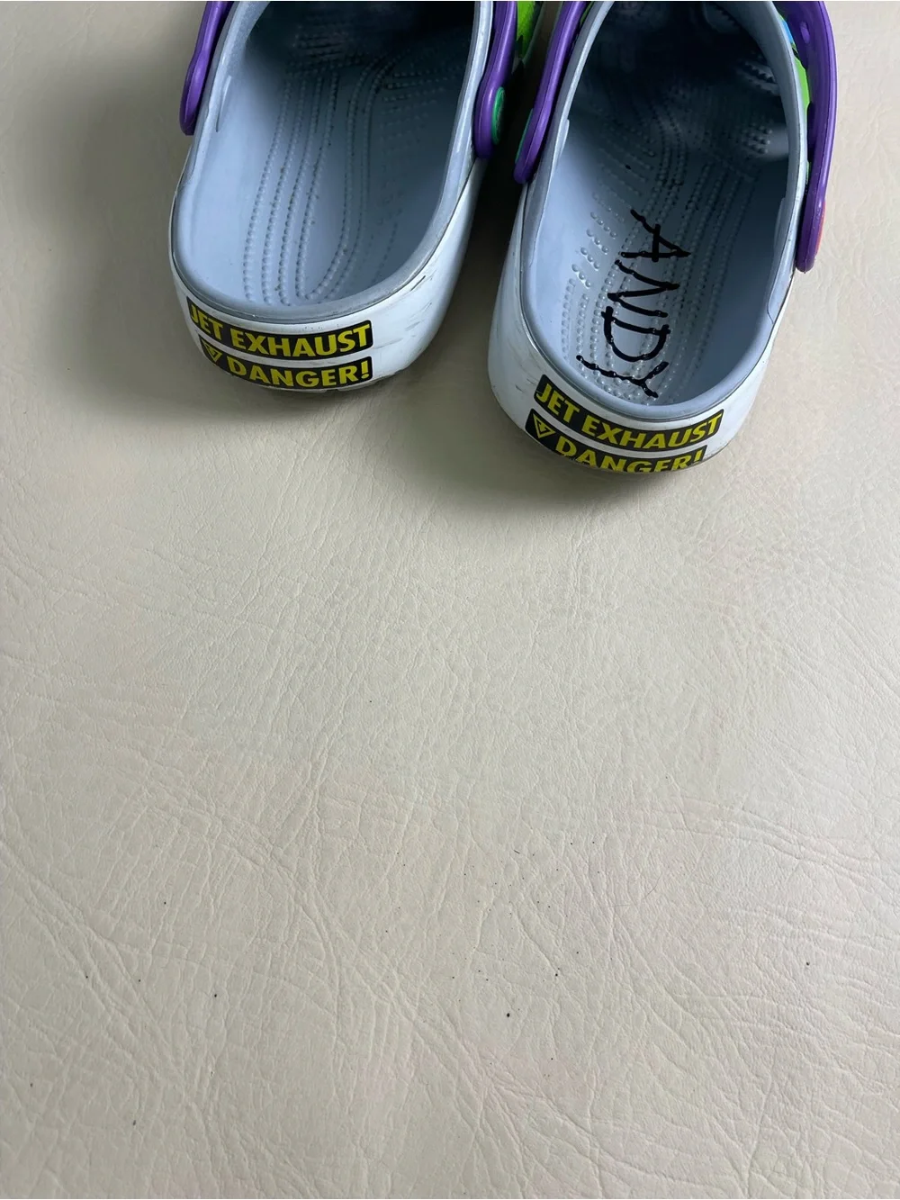 CROCS Kids' Green Clog with Purple Strap - Buzz Lightyear Theme J4 used